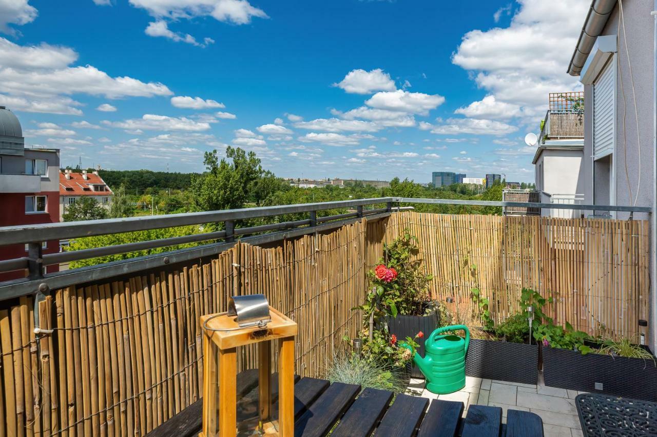 Apartments Wroclaw Manganowa By Noclegi Renters Dış mekan fotoğraf